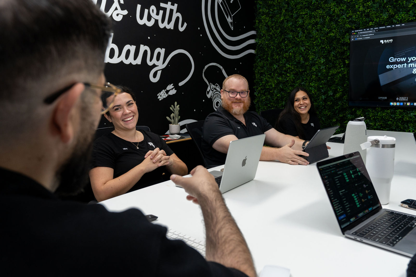 Lead generation for Cairns businesses by Bang Media